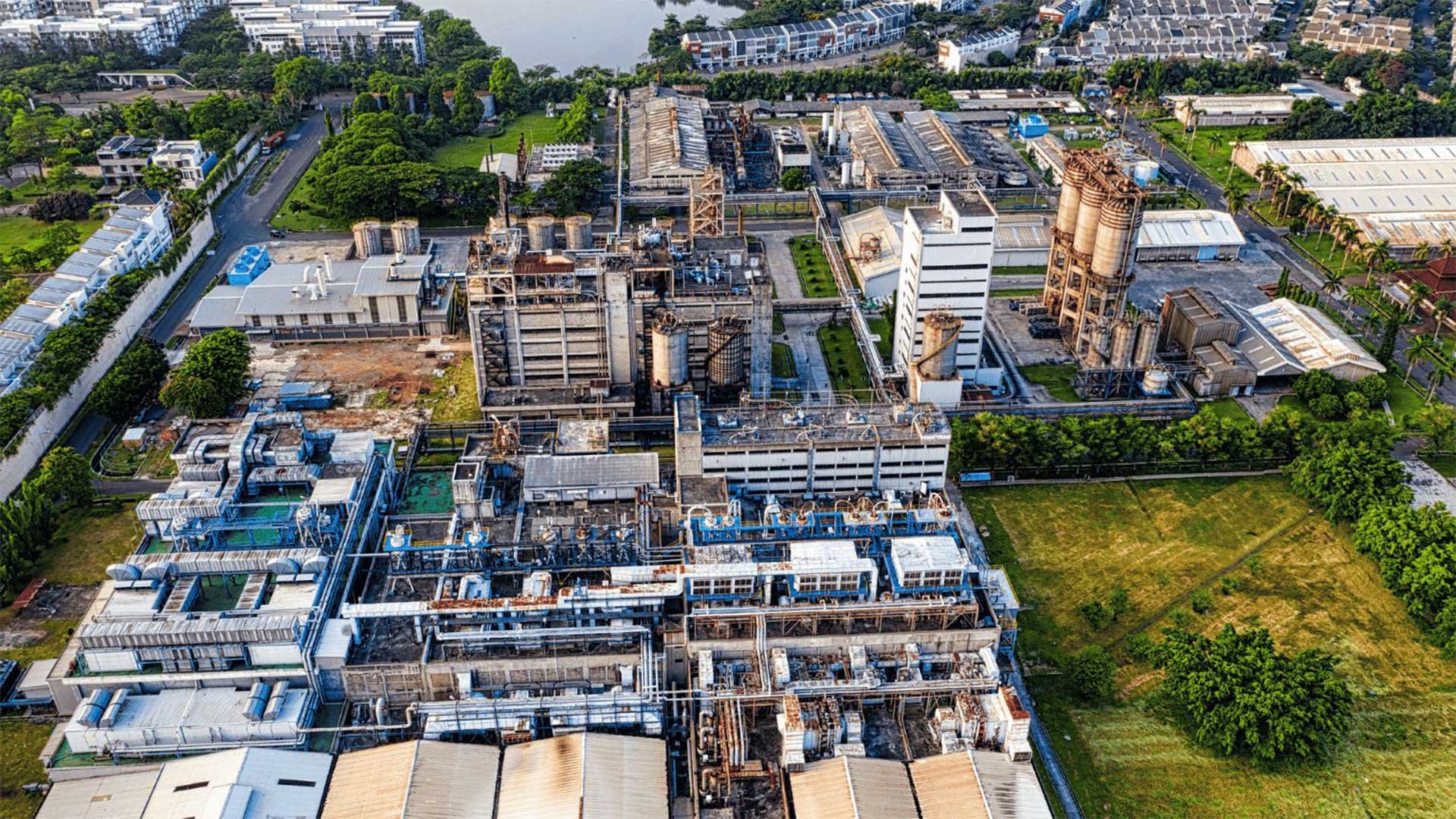 SI_Complex-industrial-site